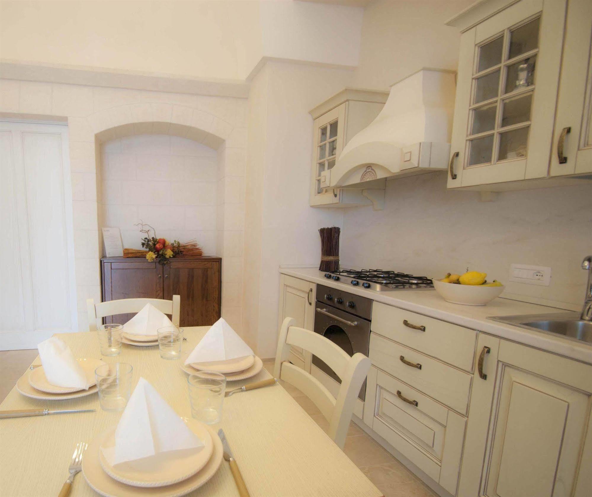 San Velletri Guest House Savelletri Exterior foto
